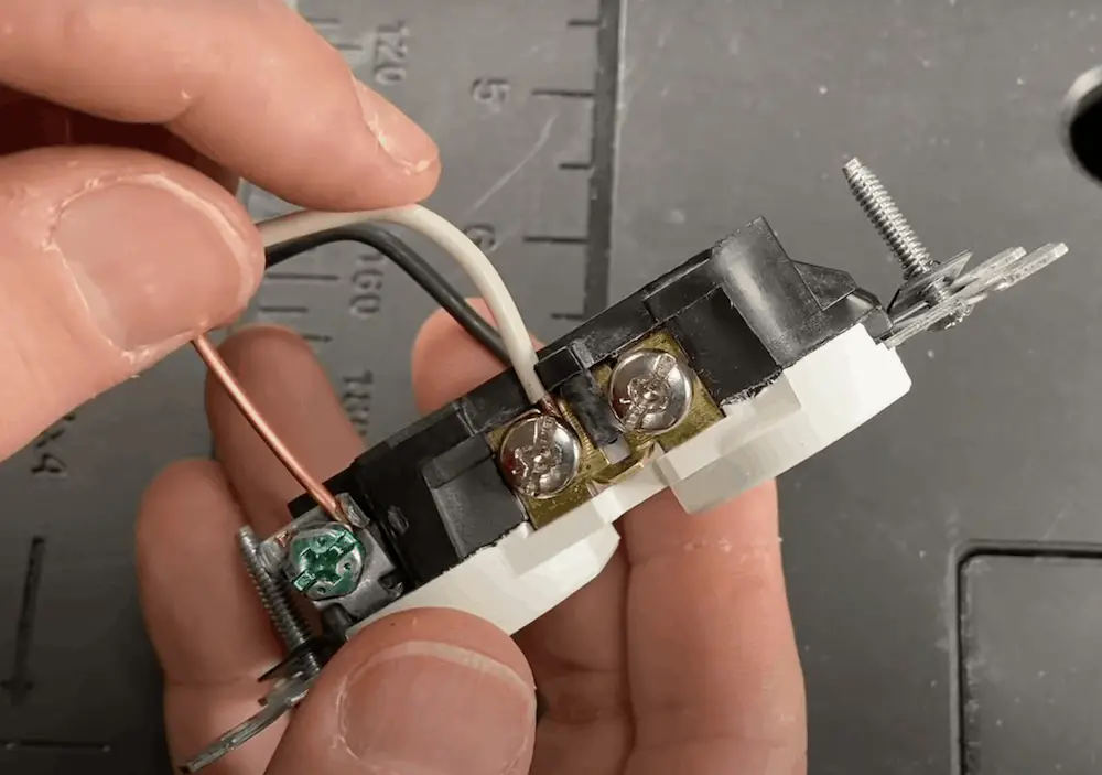 Basic circuit example