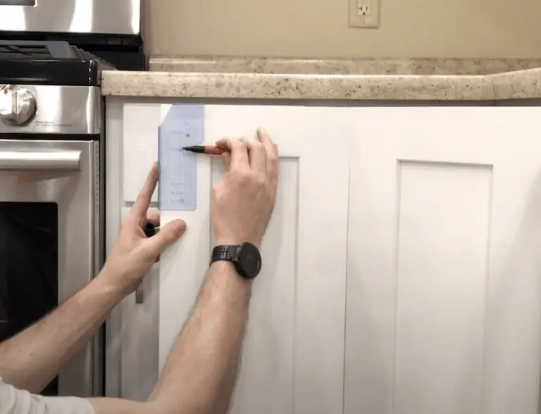 How to Install & Drawer Pulls for a DIY Kitchen Update