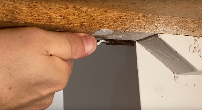 Removing excess material with side cutters