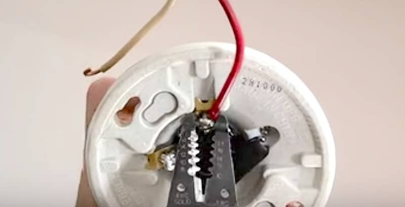 Crimping the hot wire connection