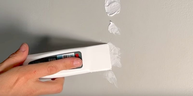 Removing the excess spackle