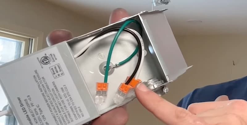Wires and push-in connectors inside the pot light driver box