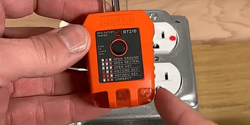 How to Identify Reversed Hot and Neutral Wires: Legend on the outlet tester